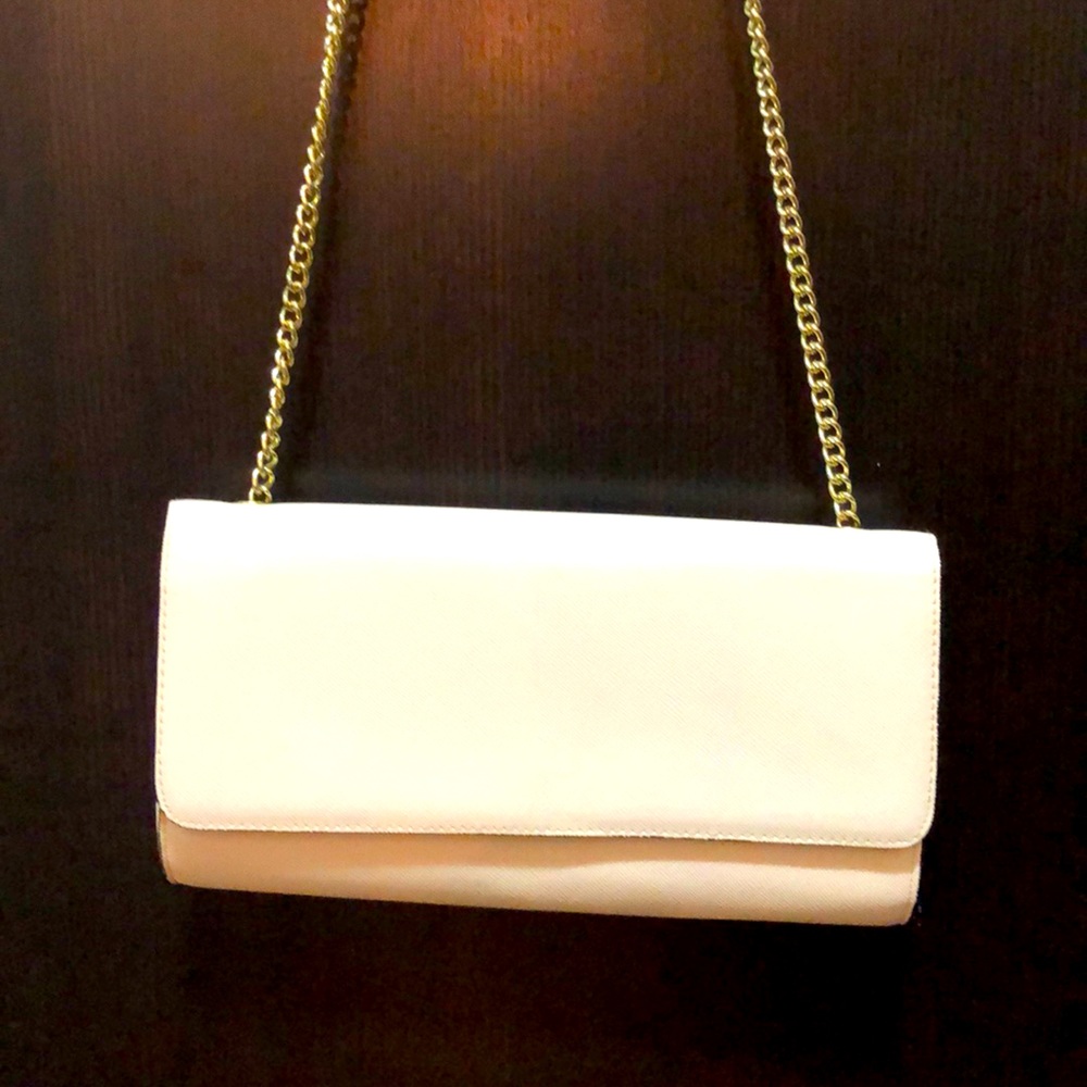 💙Two for $30💙H&M off White Clutch